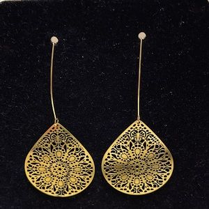 NEW Simplistic boho wire leaf drop Gold Earri